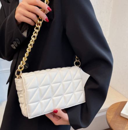 New Adorable Women's Handbag Green Small Flap Shoulder Bag In Thick Metal Chain Women's Clutch Bags Luxury  Ladies Shoulder Purse