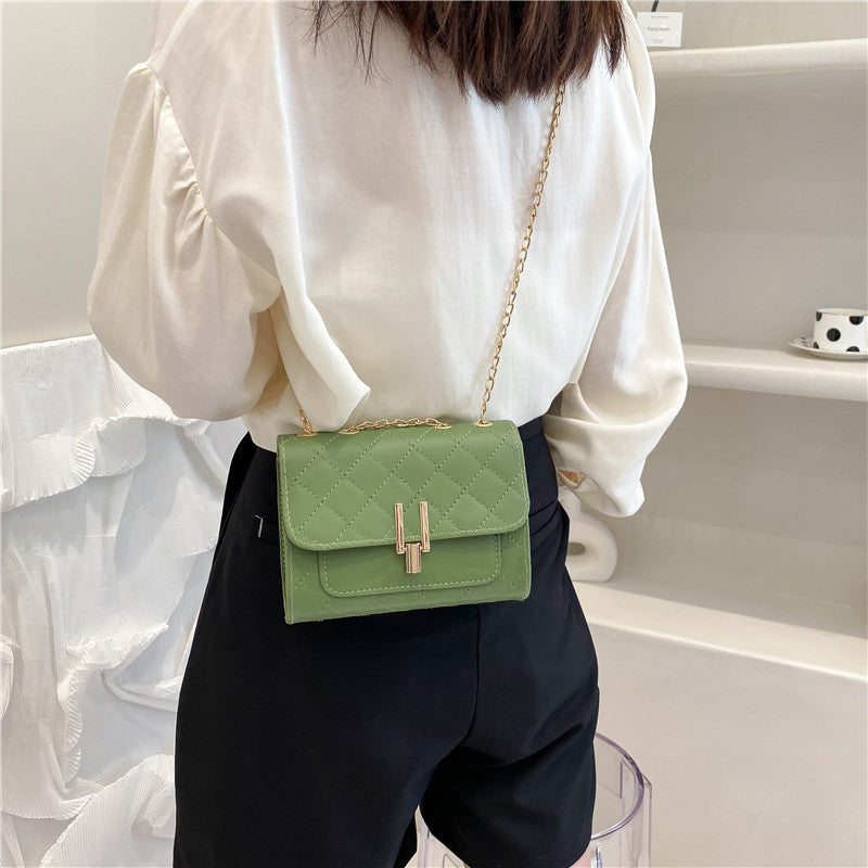 Decent Black Luxury Crossbody Bags For Women And Girls Designer Small Messenger Shoulder Bag For Women Women's Fashionable And Versatile Diamond Lattice Chain Crossbody Bag