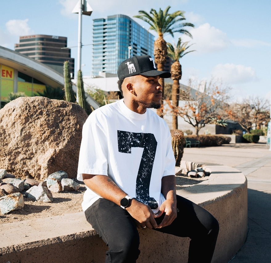[PRE-ORDER - SHIPS BEGINNING OF AUGUST] ‘7’ Premium SnapBack - Black/White