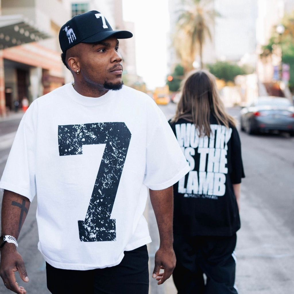 [PRE-ORDER - SHIPS BEGINNING OF AUGUST] ‘7’ Premium SnapBack - Black/White