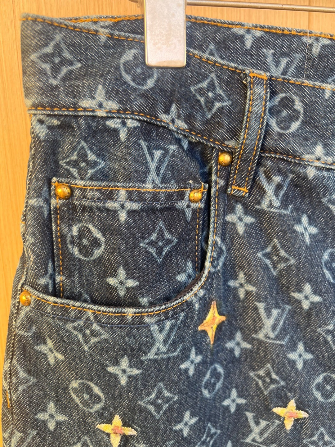 LV Jacquard Cone Chrysanthemum Embroidered Skateboard Jeans