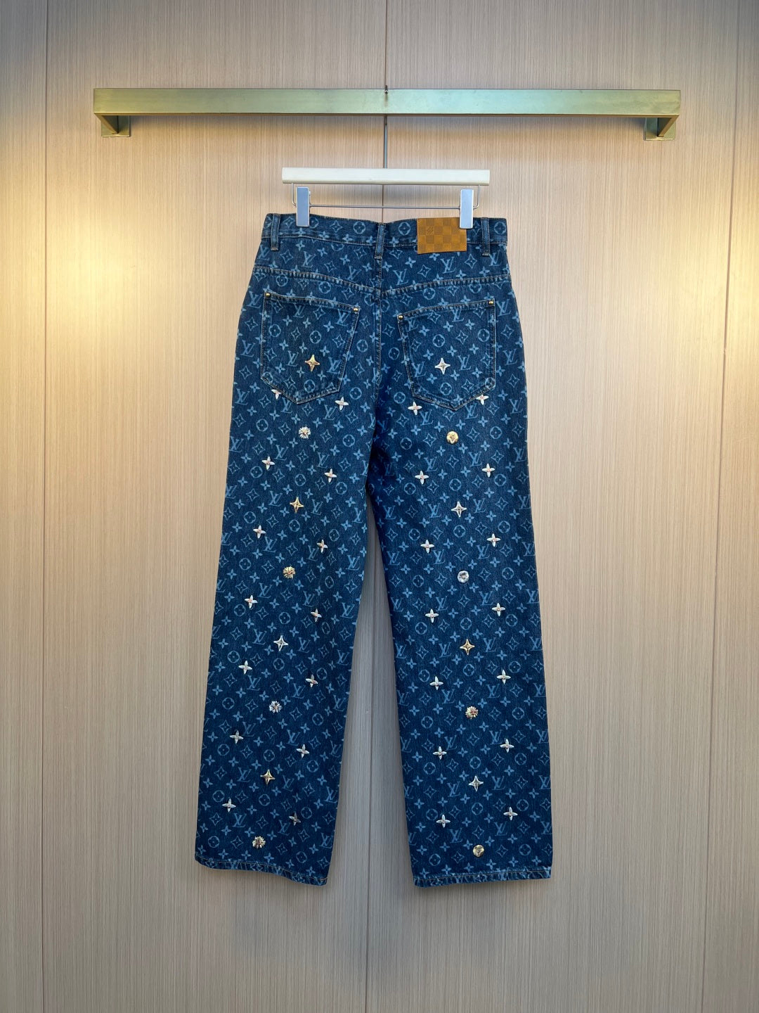 LV Jacquard Cone Chrysanthemum Embroidered Skateboard Jeans